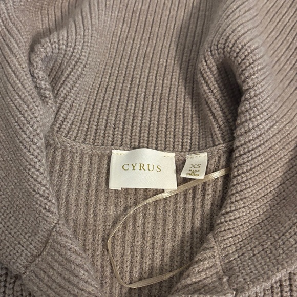 Cyrus Women's Off-the-Shoulder Sweater in Taupe - Picture 1 of 3